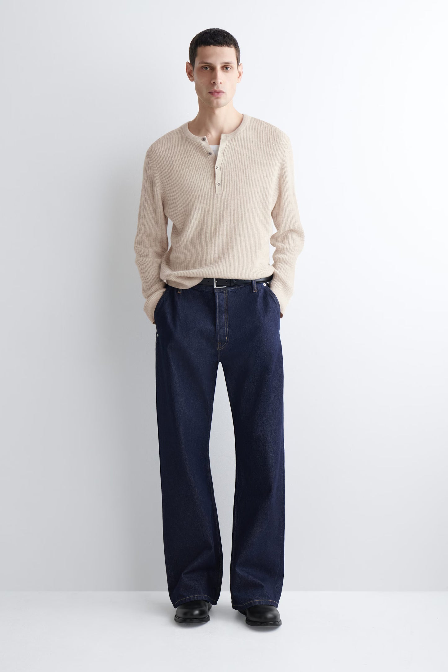 RELAXED-FIT BOOTCUT JEANS